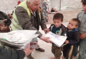 Spring clothes for children in Al-Bab