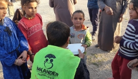 Food and cloth aids to the people of Syria