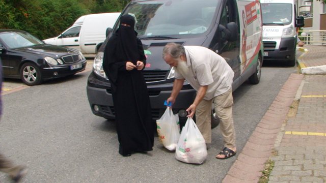 Food Distribution to Homes