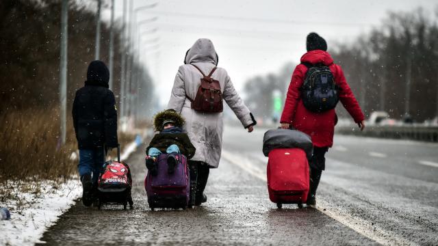 Son 24 saatte 45 binden fazla kişi ülkeyi terk etti