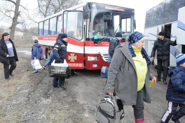 Kucaklar Kapandı Yardımlar Kesiliyor