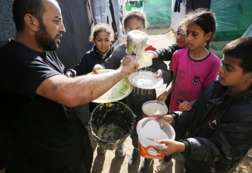 Gazze'de binlerce Filistinli açlık ve susuzluk tehlikesiyle karşı karşıya